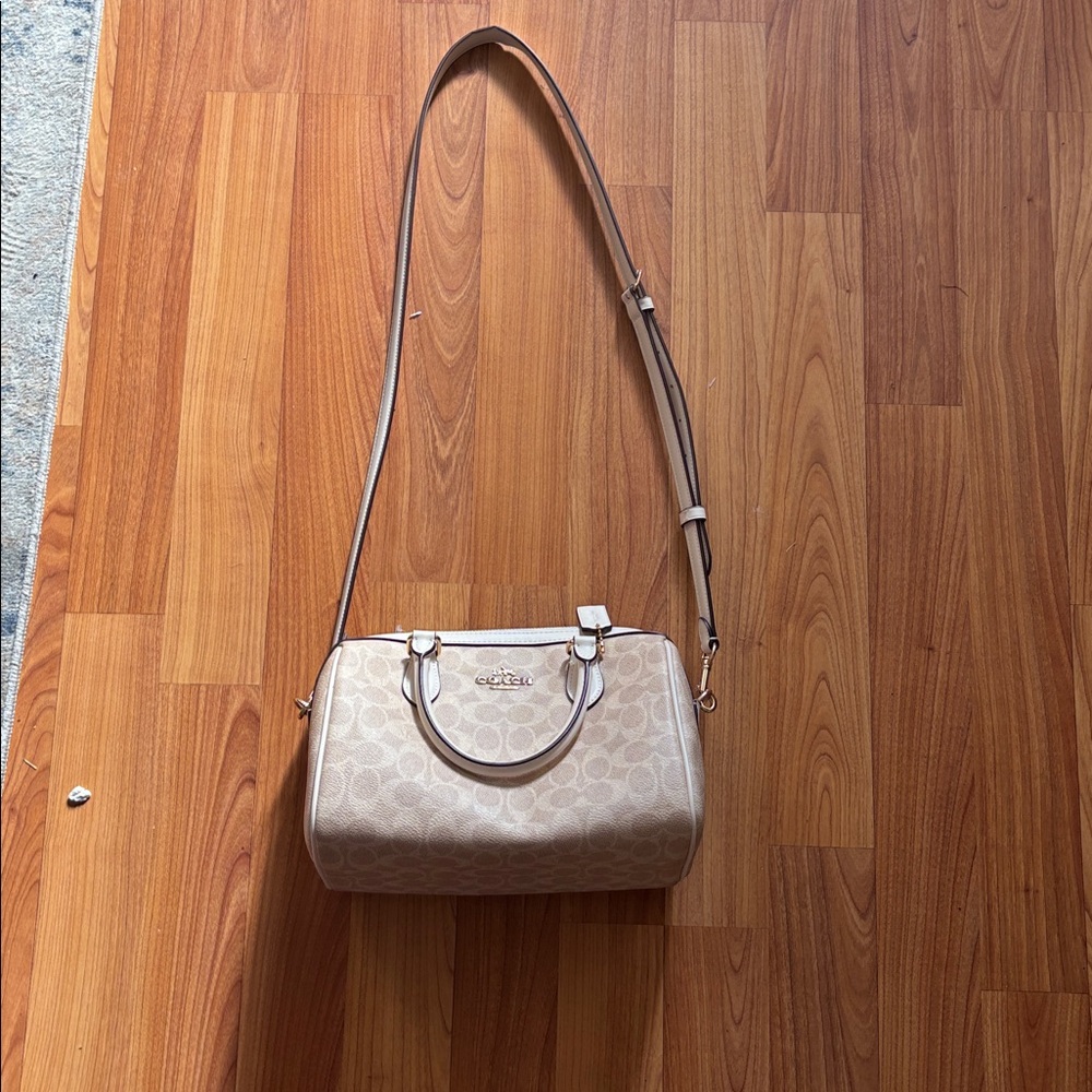 Coach Light Tan Shoulder Bag